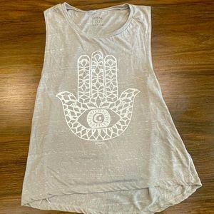 Hamsa muscle tee